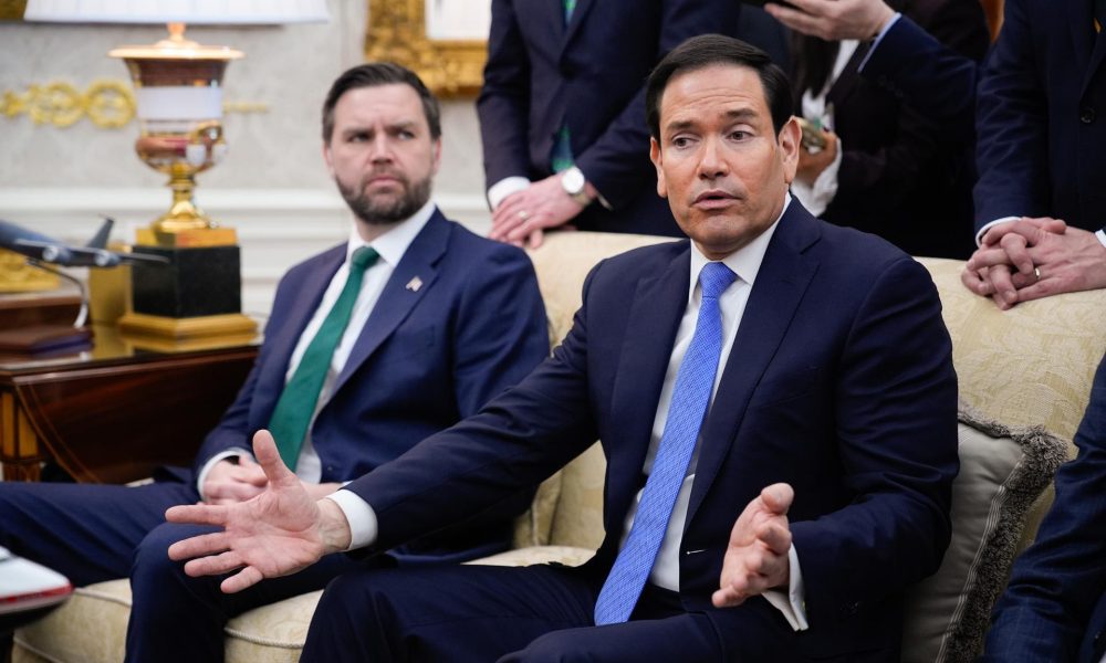 EFE/EPA/YURI GRIPAS / POOL