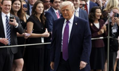 El presidente de Estados Unidos, Donald Trump, sale de la Casa Blanca, Washington, DC, EE. UU., el 11 de marzo de 2026. EFE/EPA/Will Oliver