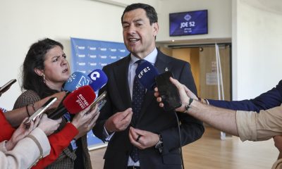 -El presidente de la Junta de Andalucía, Juanma Moreno, asiste en Bruselas a la sesión plenaria del Comité de las Regiones de Europa (CdR), del que es vicepresidente, en el que se debatirá, entre otros asuntos, sobre el Marco Financiero Plurianual (MFP) y sobre la resiliencia hídrica.-EFE/ Pablo Garrigós