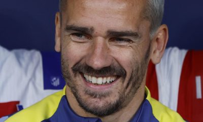 El delantero francés del Atlético de Madrid Antoine Griezmann antes del partido de la jornada 27 de Liga que disputan Atlético de Madrid y Real Sociedad en el estadio Metropolitano de Madrid. EFE/Mariscal