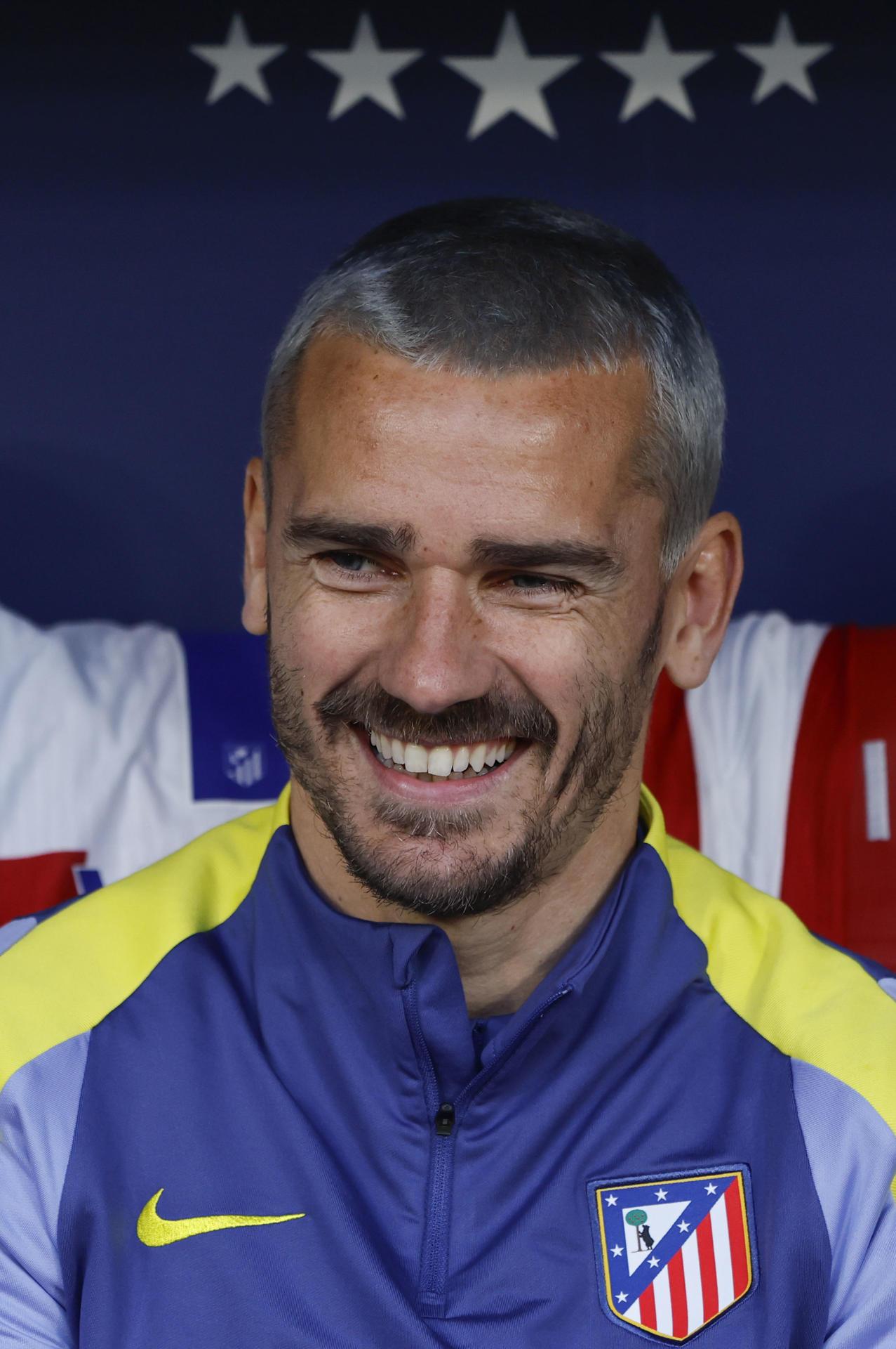 El delantero francés del Atlético de Madrid Antoine Griezmann antes del partido de la jornada 27 de Liga que disputan Atlético de Madrid y Real Sociedad en el estadio Metropolitano de Madrid. EFE/Mariscal