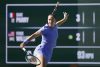 La francesa Diane Parry venció este jueves 5 de marzo a la estadounidense Venus Williams en la primera ronda del torneo de Indian Wells, en California (EE.UU.). EFE/EPA/JOHN G. MABANGLO