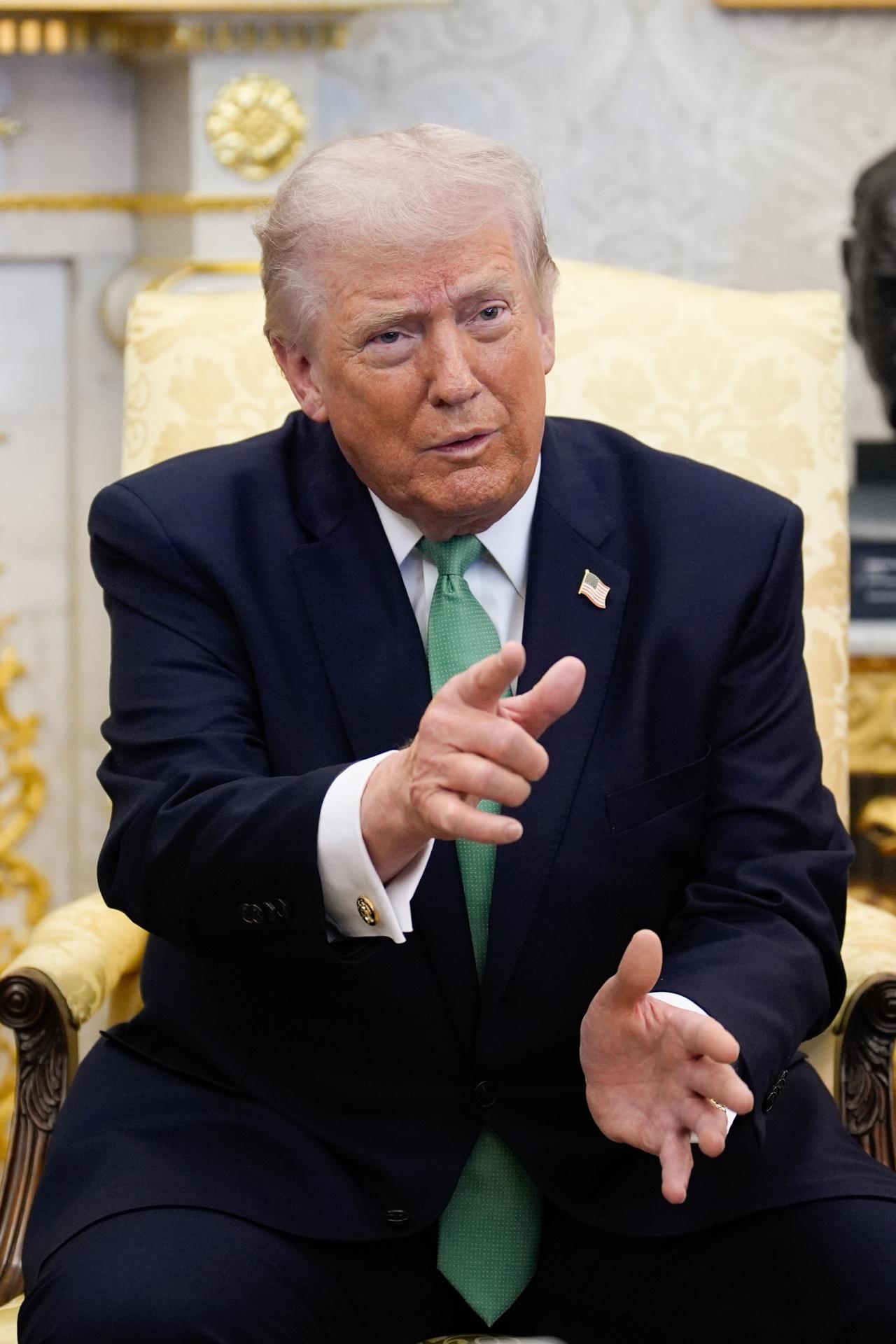 EFE/EPA/YURI GRIPAS / POOL