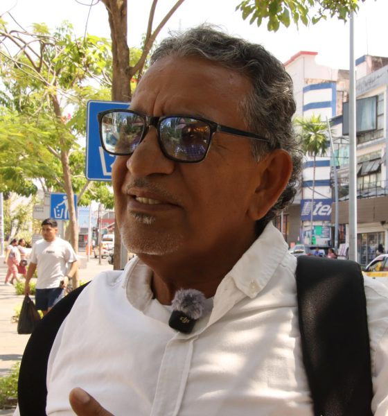 El director del Centro de Dignificación Humana, Luis Rey García Villagrán habla durante una entrevista con EFE este martes, en la ciudad de Tapachula (México). EFE/Juan Manuel Blanco