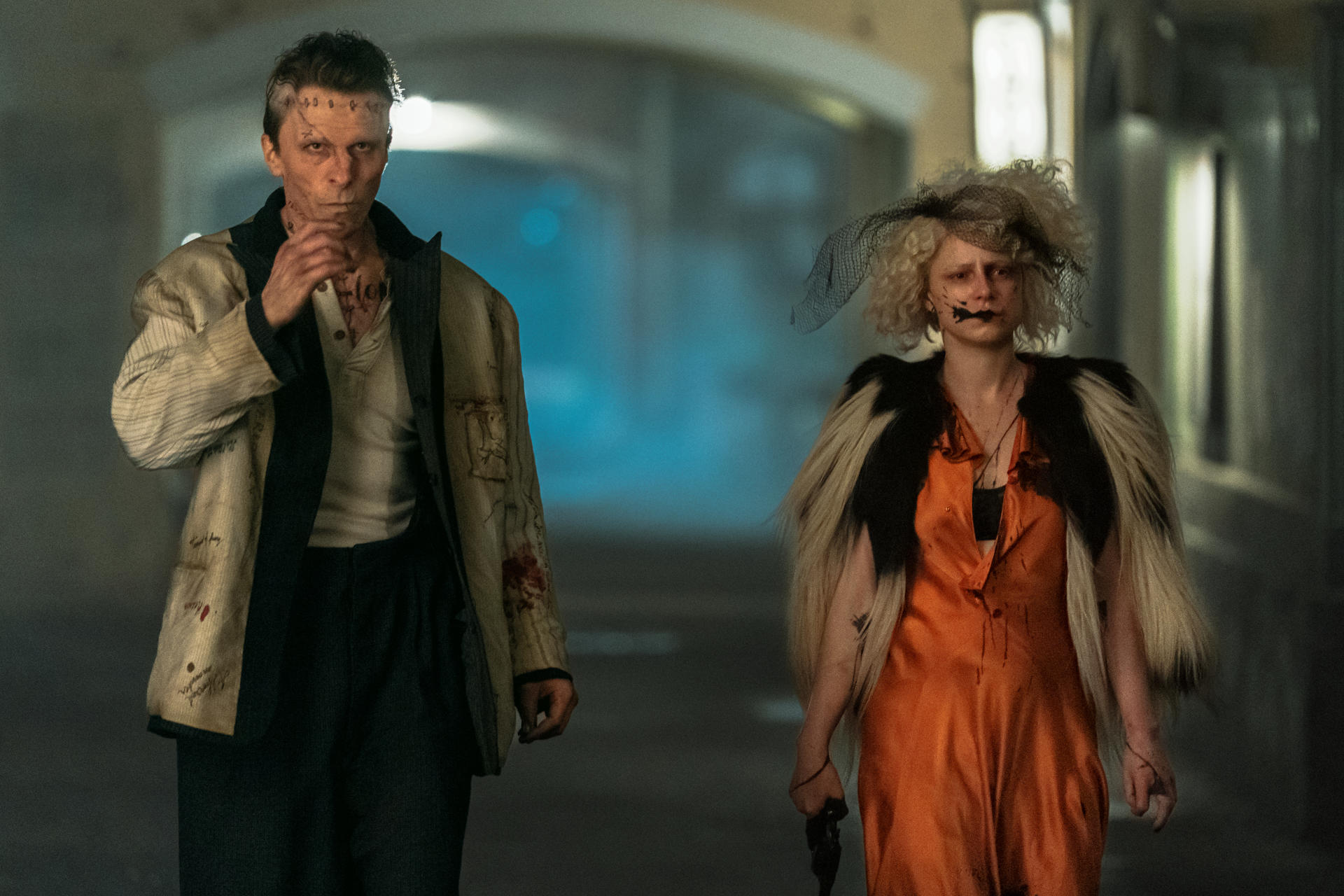 Fotografía cedida por Warner Bros. Pictures que muestra al actor británico Christian Bale durante una escena de la pelicula The Bride. EFE/ Niko Tavenise /Warner Bros. Pictures