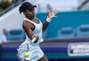 La estadounidense Coco Gauff en acción durante su partido de segunda ronda de individuales femeninos contra la italiana Elisabetta Cocciaretto por el torneo de tenis Abierto de Miami 2026 en el Hard Rock Stadium de Miami, Florida (EE.UU.). EFE/CRISTOBAL HERRERA-ULASHKEVICH