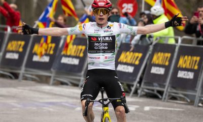 El ciclista danés del Visma-Lease a Bike, Jonas Vingegaard, gana la sexta etapa de la Volta, este sábado en Berga. Las previsiones se cumplieron y el danés completó en el Santuario de Queralt, de primera categoría, el doblete de etapas de montaña de la 105 edición de la Volta Ciclista a Catalunya, que, salvo sorpresa mayúscula, conquistará este domingo en Barcelona. EFE/Siu Wu
