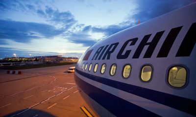 Imagen exterior de un avión de la aerolínea Air China. EFE/EPA/ZOLTAN BALOGH