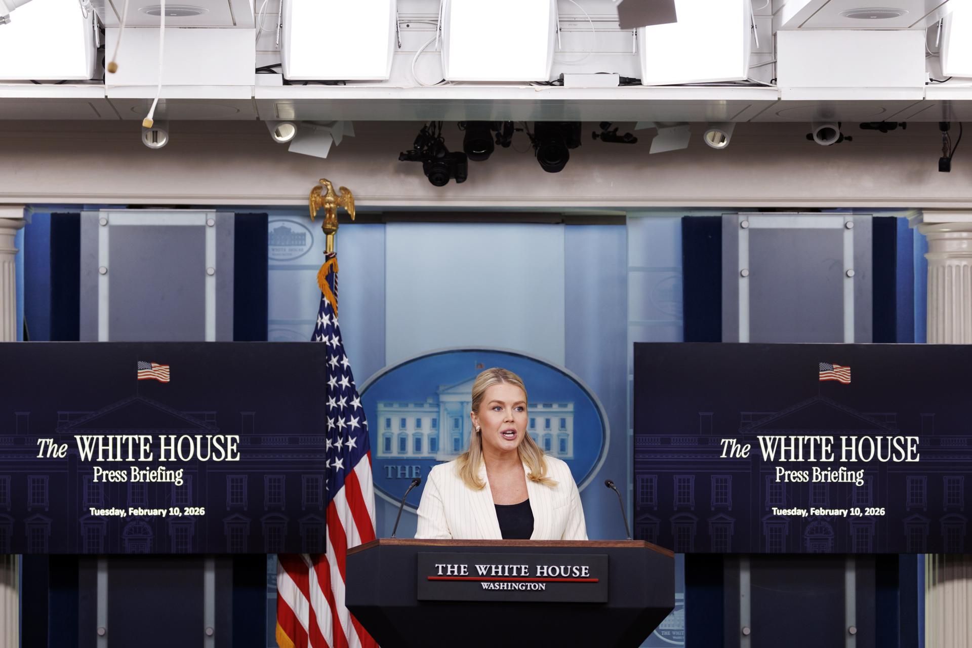 Fotografía de archivo de la portavoz de la Casa Blanca, Karoline Leavitt. EFE/EPA/WILL OLIVER