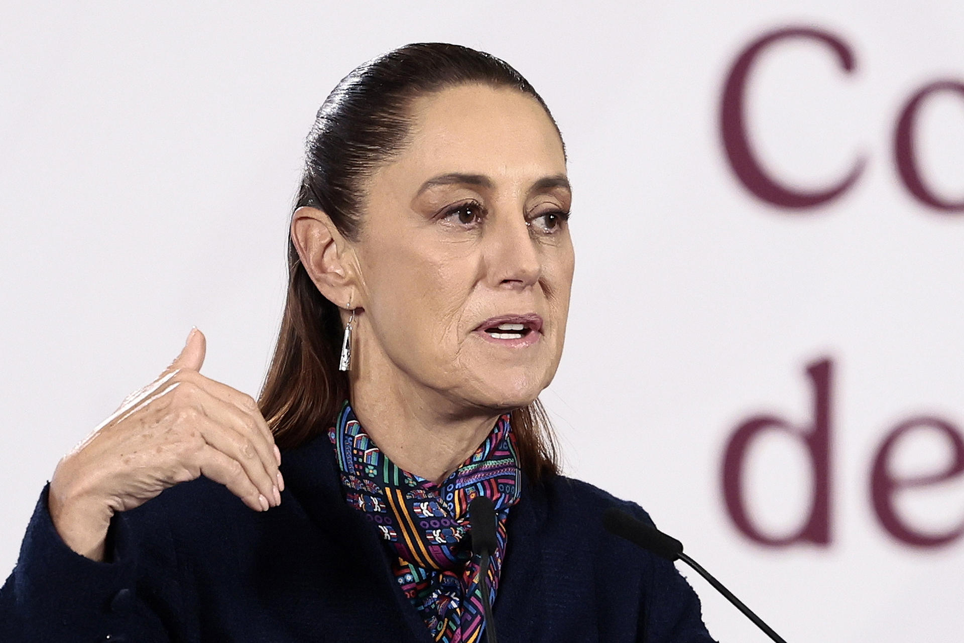 La presidenta de México, Claudia Sheinbaum, habla durante una rueda de prensa en Palacio Nacional de la Ciudad de México (México). Imagen de archivo. EFE/José Méndez