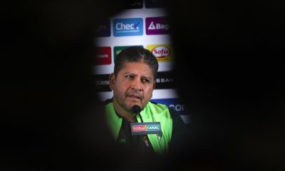 El seleccionador de Bolivia, Óscar Villegas, en una imagen de archivo. EFE/ Luis Gandarillas