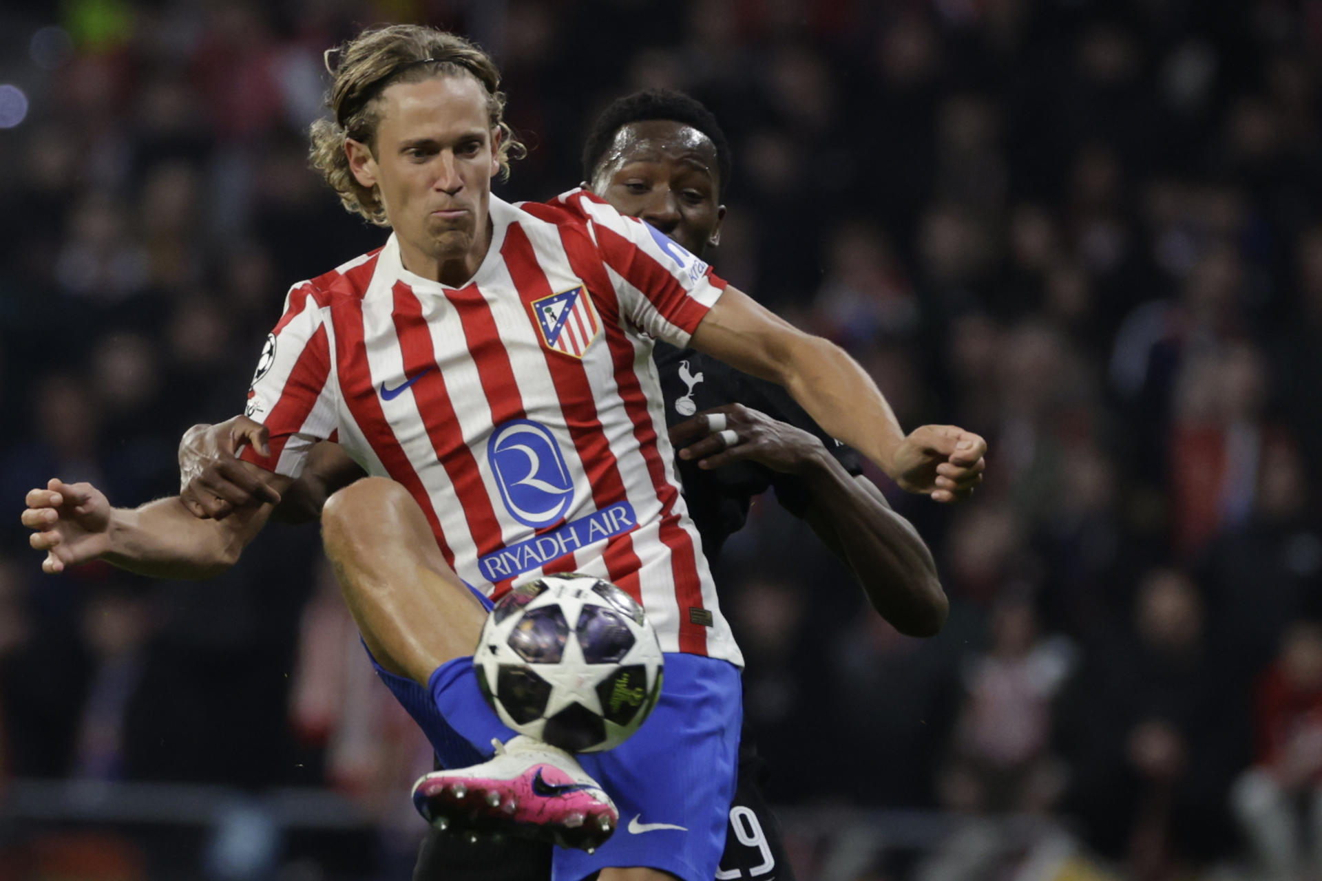 Marcos Llorente, en el partido de ida contra el Tottenham. EFE/Juanjo Martín