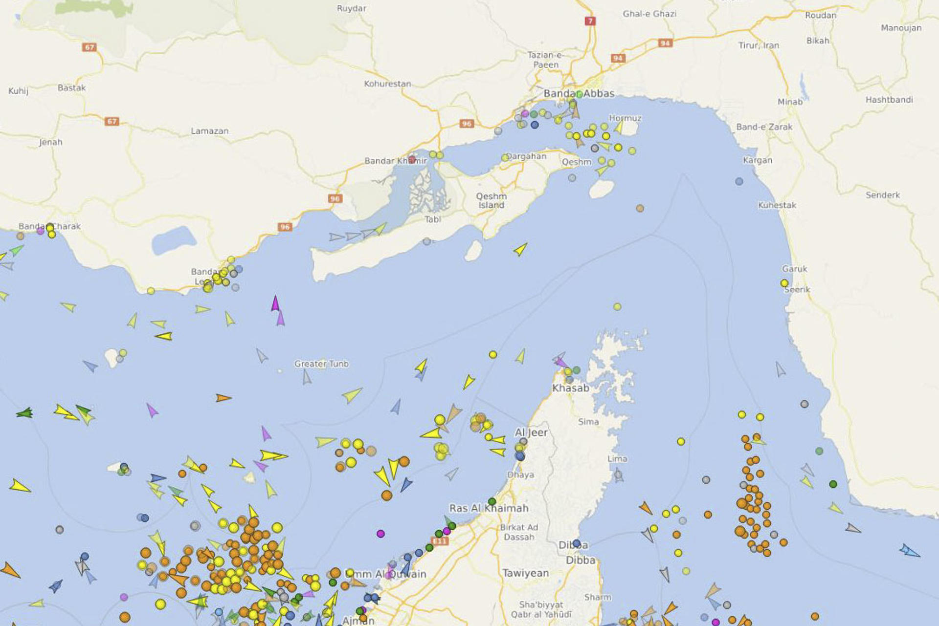 Captura que muestra la disminución del tráfico marítimo en el estrecho de Ormuz. La Guardia Revolucionaria iraní afirmó este jueves que el estrecho de Ormuz está bajo el control de la República Islámica según las leyes internacionales y avisó de que los buques que no cumplan con los protocolos podrían ser atacados o hundidos. EFE/ Vesselfinder.com  - SOLO USO EDITORIAL/SOLO DISPONIBLE PARA ILUSTRAR LA NOTICIA QUE ACOMPAÑA (CRÉDITO OBLIGATORIO) -