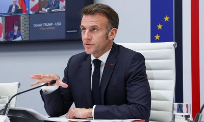 El presidente francés, Emmanuel Macron, preside este miércoles una videoconferencia de los líderes del G7 para discutir las consecuencias de la guerra en Irán en la economía mundial, en medio del conflicto entre Estados Unidos, Israel e Irán, en el Palacio del Elíseo en París. EFE/EPA/Gonzalo Fuentes / POOL MAXPPP OUT