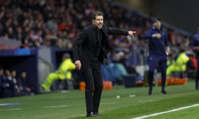 Simeone, durante el encuentro. EFE/Kiko Huesca