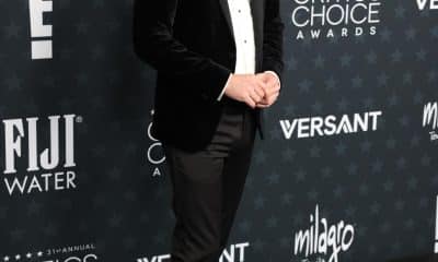 Fotografía de archivo fechada el 4 de enero de 2026 del editor de cine estadounidense Andy Jurgensen asistiendo a la 31 edición anual de los premios Critics' Choice Awards en The Barker Hangar en Santa Mónica, California (EE.UU.). EFE/EPA/JILL CONNELLY