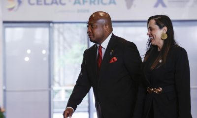 El ministro de Asuntos Exteriores de Ghana, Samuel Okudzeto Ablakwa, llega al encuentro de los países de la Comunidad de Estados Latinoamericanos y Caribeños (Celac) y el Foro de Alto Nivel Celac–África en Bogotá (Colombia). EFE/ Mauricio Dueñas Castañeda
