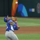 El campocorto Maikel García, proclamado como el mejor jugador de la sexta edición del Clásico Mundial de Béisbol, afirmó este martes, tras recibir el galardón en Miami, que su equipo jugó los partidos en el torneo "por todos los 30 millones de venezolanos". EFE/ Alberto Boal