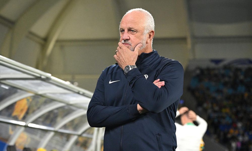 Foto de archivo del seleccionador de Irak, el australiano Graham Arnold, cuando aún era el respoonsable técnico del equipo de su país, durante la eliminatoria asiática de la Copa del Mundo, el pasado 5 September de 2024. EFE/EPA/DAVE HUNT AUSTRALIA AND NEW ZEALAND OUT