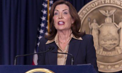 Imagen de archivo de la gobernadora de Nuev York, Kathy Hochul. EFE/EPA/SARAH YENESEL