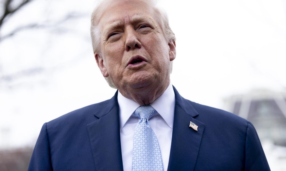 Foto de archivo del presidente de EE.UU., Donald J. Trump. EFE/SHAWN THEW / POOL