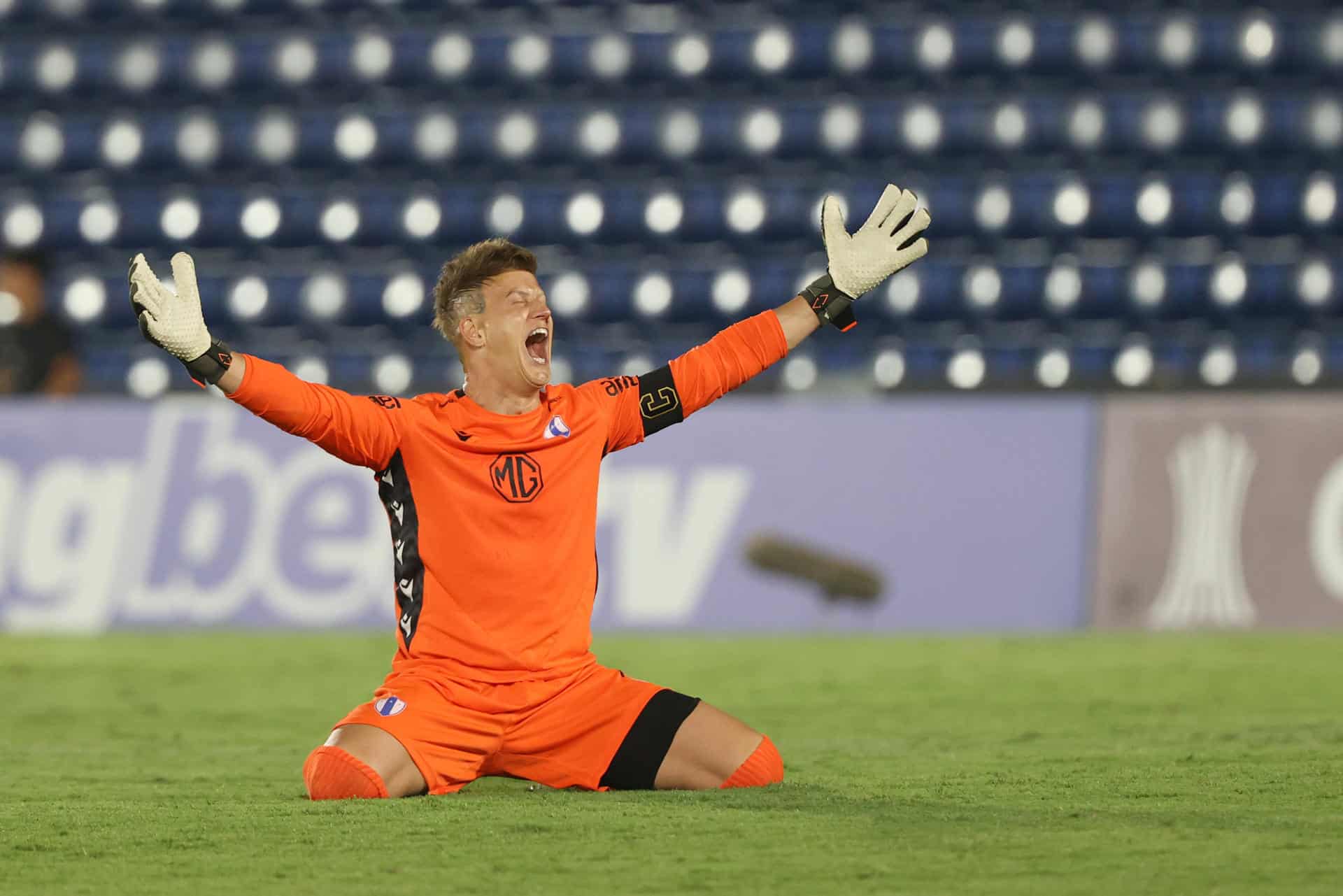 Sebastián Sosa de Juventud celebra un gol en un partido de la Copa Libertadores. EFE/ Juan Pablo Pino