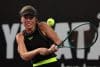 La polaca Magdalena Frech devuelve una bola ante la española Cristina Bucsa en la final del Mérida Open 2026 en el Country Club en Yucatán (México). EFE/Lorenzo Hernández
