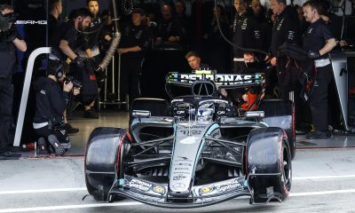 El piloto italiano de Mercedes Andrea Kimi Antonelli abandona el box durante la clasificación para el Gran Premio de Japón de Fórmula 1 en el circuito de Suzuka International Racing Course. EFE/EPA/FRANCK ROBICHON / POOL