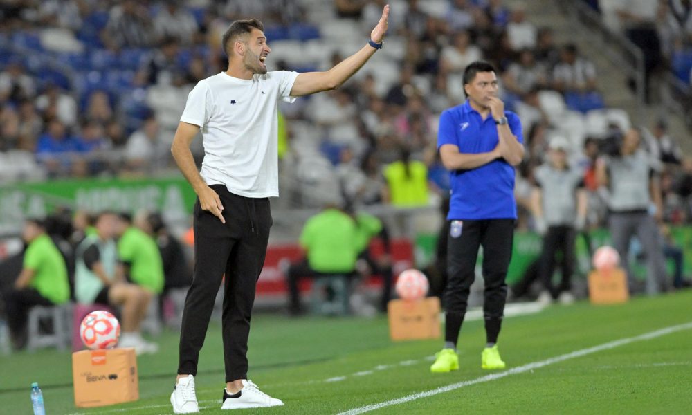 El entrenador de Monterrey, Nicolás Sánchez. Imagen de archivo. EFE/Miguel Sierra