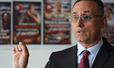 El exprisionero político cubano José Daniel Ferrer habla durante una entrevista con EFE este miércoles, en Miami (Estados Unidos). EFE/ Alberto Boal