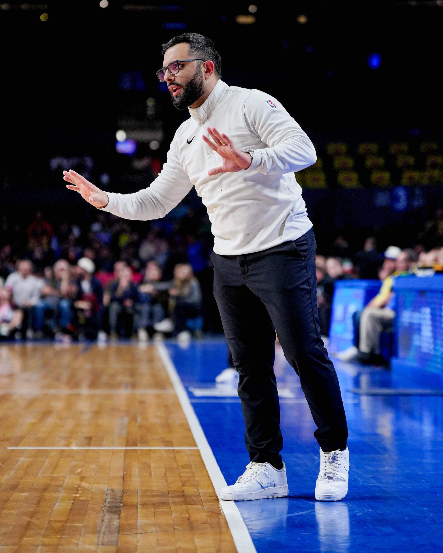 Fotografía cedida por el Club Capitanes CDMX, donde se observa al técnico brasileño Vitor Galvani, dando indicaciones durante un juego en la Ciudad de México (México). EFE/ Capitanes CDMX/ SOLO UOS EDITORIAL/NO VENTAS/SOLO DISPONIBLE PARA ILUSTRAR LA NOTICIA QUE ACOMPAÑA(CRÉDITO OBLIGATORIO)