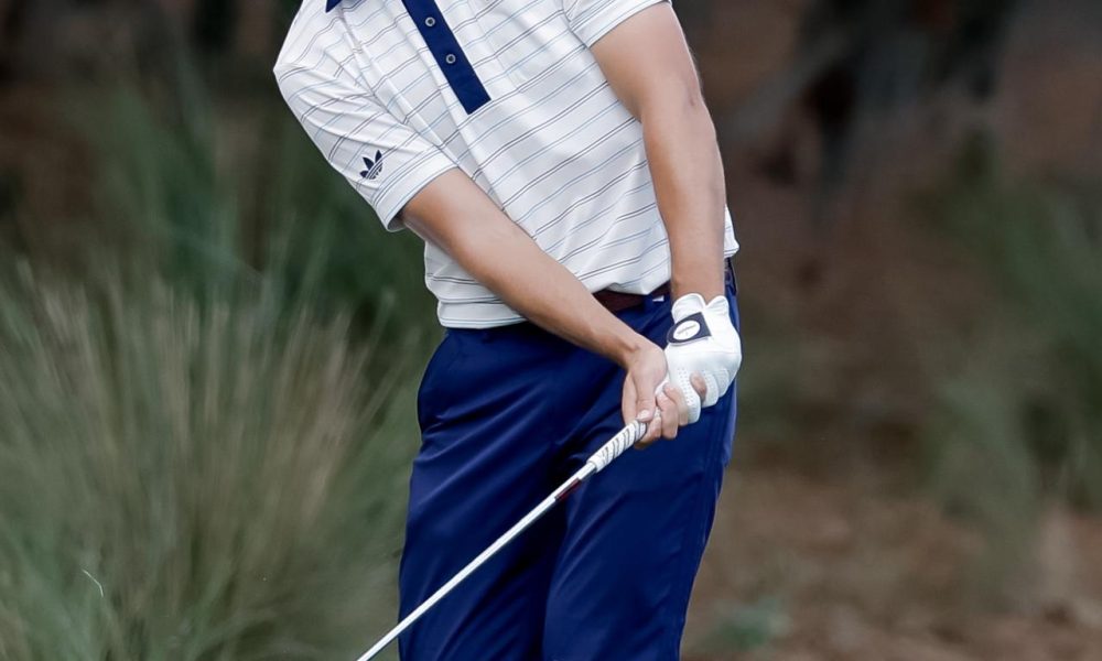 El sueco Ludvig Aberg golpea en el green en el segundo hoyo durante la ronda final del torneo de golf The Players Championship en TPC Sawgrass en Ponte Vedra Beach, Florida (EE.UU.). EFE/ERIK S. LESSER