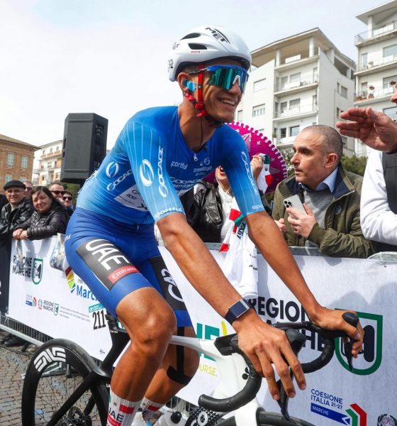 El corredor mexicano Isaac Del Toro, del UAE Emirates team, en la Tirreno–Adriatico EFE/EPA/ROBERTO BETTINI