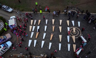 KABUL (Afganistán), 18/03/2026.- Funeral de las víctimas de los ataques aéreos paquistaníes en Kabul, Afganistán, el 18 de marzo de 2026. EFE/EPA/SAMIULLAH POPAL