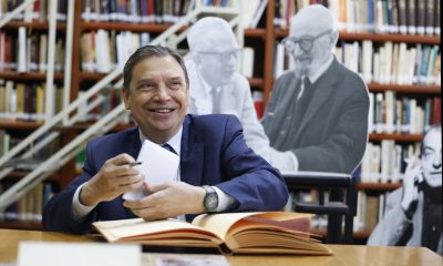 El ministro español de Agricultura, Pesca y Alimentación, Luis Planas, visita el Ateneo Español en Ciudad de México (México). EFE/ Sáshenka Gutiérrez