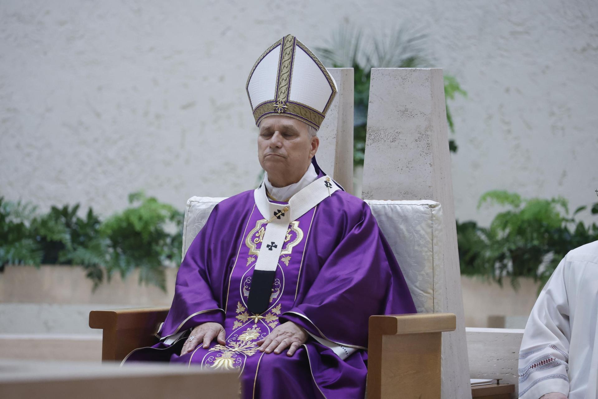 EFE/EPA/FABIO FRUSTACI