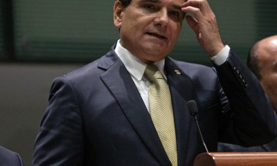 El exgobernador del estado mexicano de Michoacán, Silvano Aureoles. Imagen de archivo. EFE/Ivan Villanueva