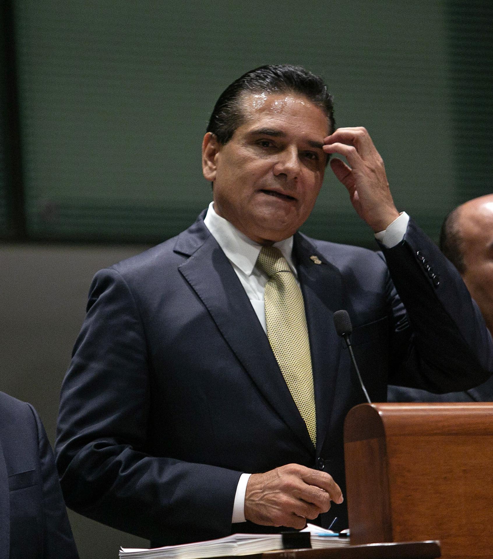 El exgobernador del estado mexicano de Michoacán, Silvano Aureoles. Imagen de archivo. EFE/Ivan Villanueva