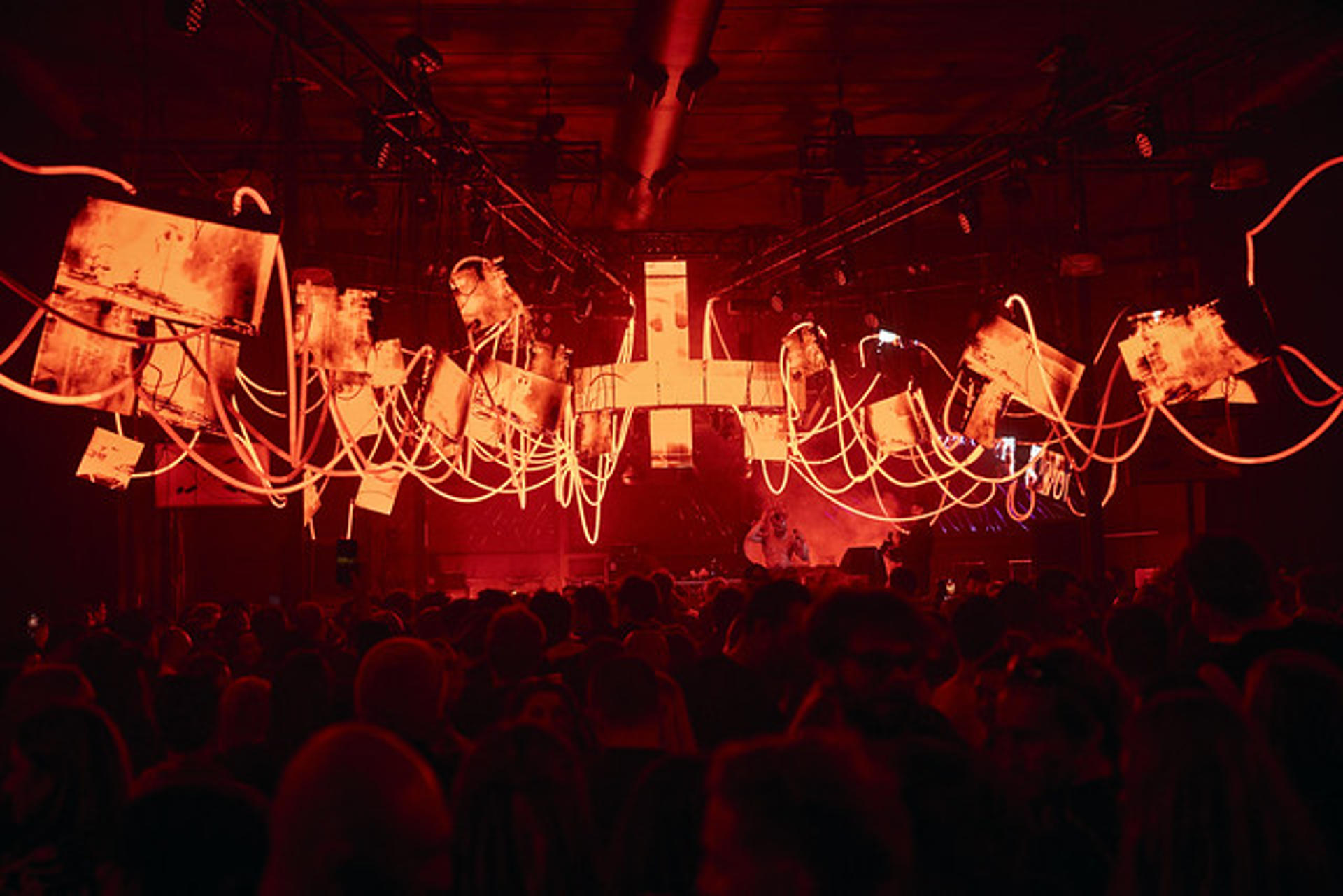 HOBART (AUSTRALIA), 29/03/2026.- Fotografía cedida este lunes por la organización del encuentro de arte Dark Mofo que muestra una presentación durante el evento en Hobart, Tasmania (Australia). La coreógrafa española Candela Capitán encabeza el cartel de la próxima edición de Dark Mofo, uno de los principales encuentros de arte contemporáneo del hemisferio sur, que se celebrará del 11 al 22 de junio en la isla de Tasmania. EFE/ Dark Mofo /SOLO USO EDITORIAL/NO VENTAS/ SOLO DISPONIBLE PARA ILUSTRAR LA NOTICIA QUE ACOMPAÑA (CRÉDITO OBLIGATORIO)