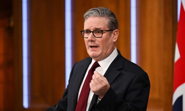 El primer ministro británico, Keir Starmer, este lunes durante una rueda de prensa en Downing Street, en Londres. EFE/EPA/Chris J. Ratcliffe / POOL