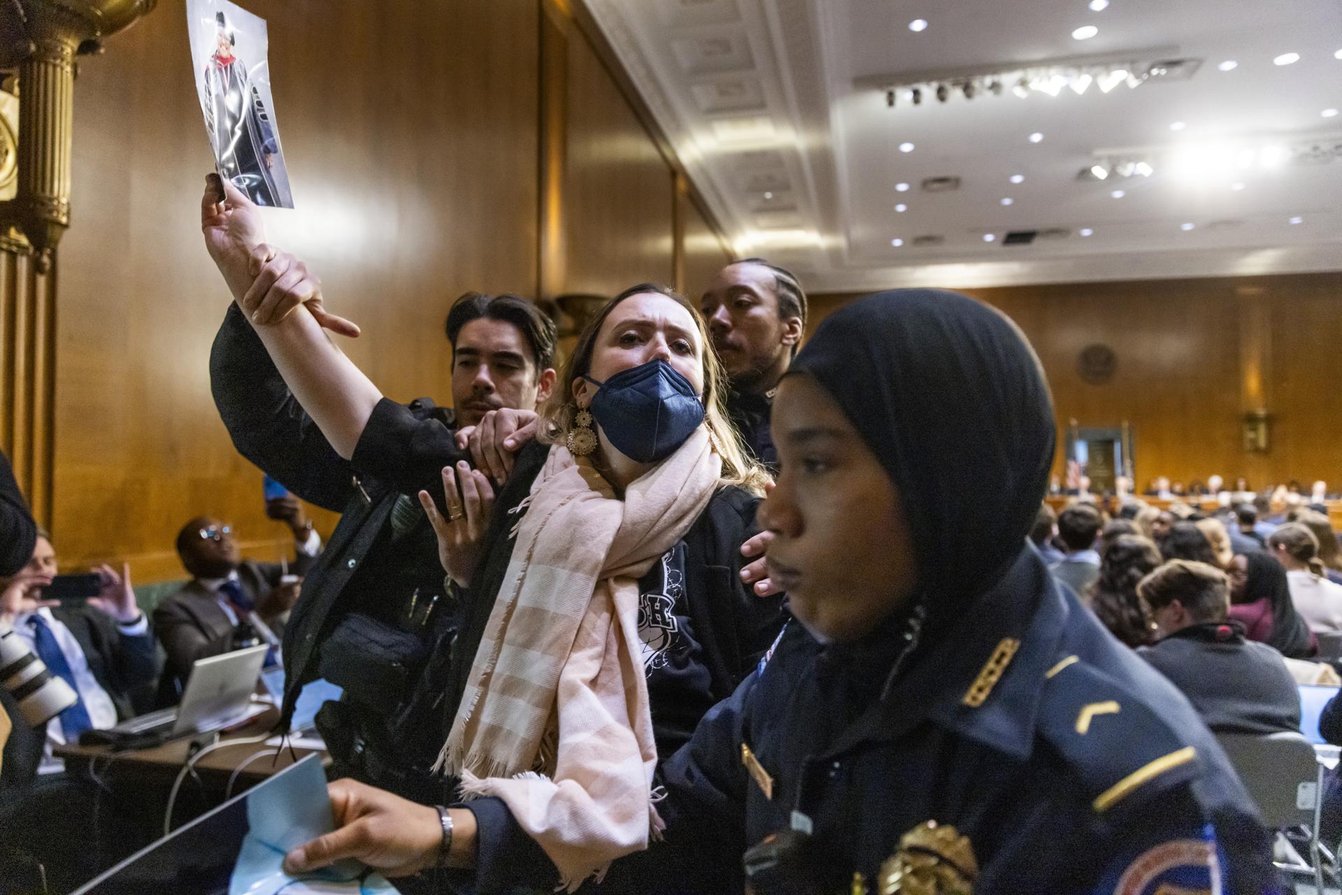 EFE/EPA/JIM LO SCALZO