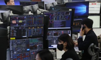 El principal índice de la Bolsa de Seúl, el Kospi, durante la negociación de este lunes.
EFE/EPA/YONHAP SOUTH KOREA OUT