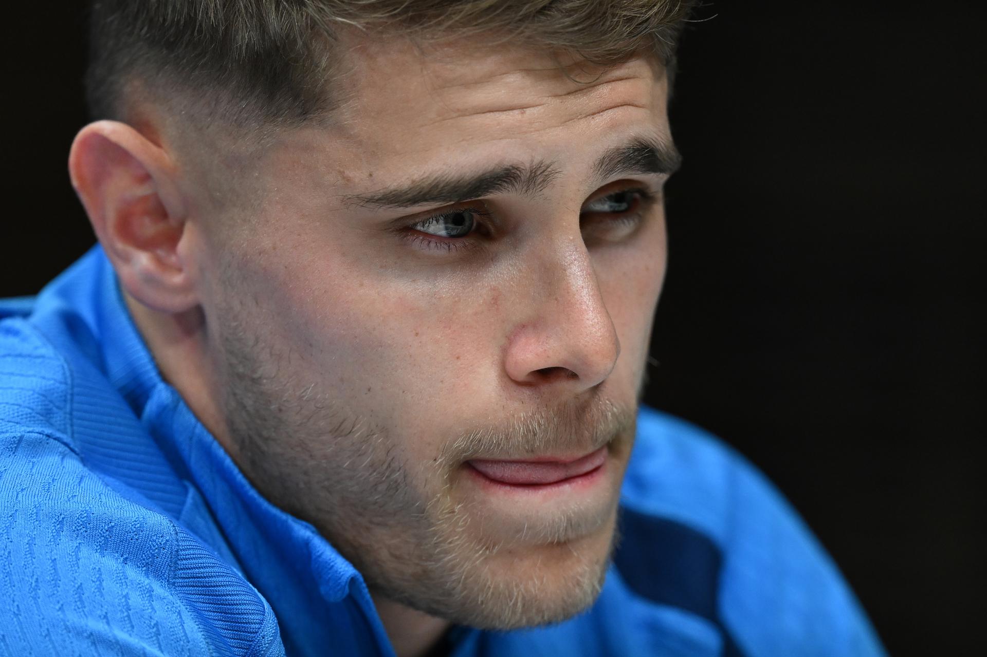 Micky Van de Ven, futbolista del Tottenham Hotspur,. EFE/EPA/DANIEL HAMBURY