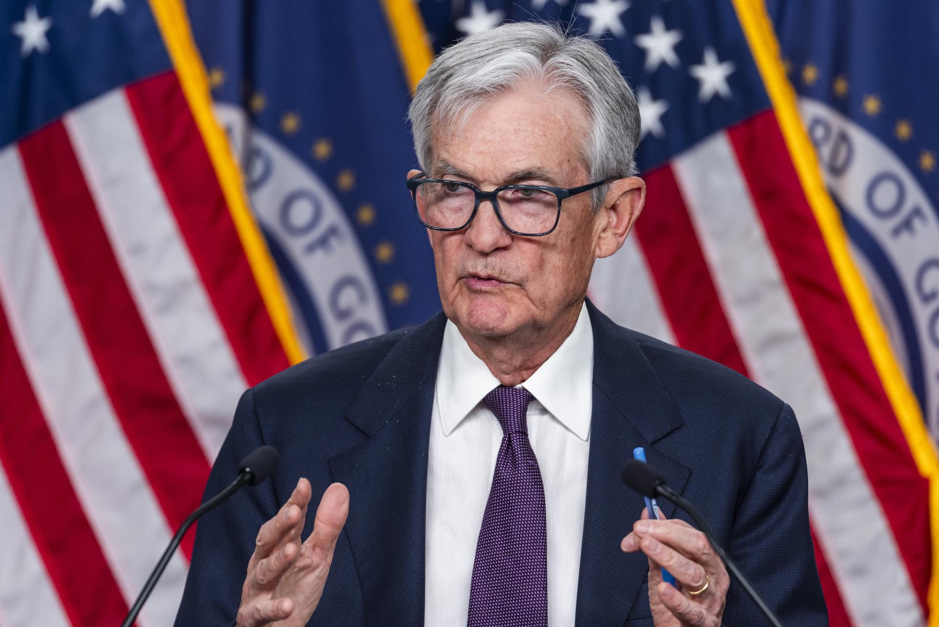 EFE/EPA/JIM LO SCALZO