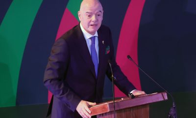 El presidente de la FIFA, el suizo Gianni Infantino, habla durante la inauguración de la exposición 'Álbum épico' en Ciudad de México (México). EFE/Madla Hartz
