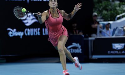 La bielorrusa Aryna Sabalenka, número uno del ránking mundial, avanzó a los octavos de final del WTA 1.000 de Miami, del que es vigente campeona. EFE/EPA/CRISTOBAL HERRERA-ULASHKEVICH