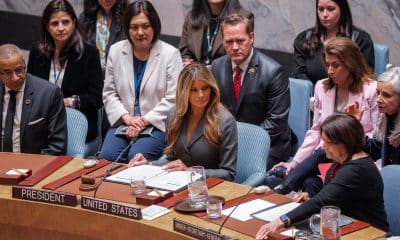 La primera dama de EE.UU., Melania Trump (c), preside una reunión del Consejo de Seguridad de la ONU en Nueva York, EE.UU. EFE/OLGA FEDOROVA
 
//////////
 
NEW YORK (United States), 02/03/2026.- US First Lady Melania Trump (C) presides over a UN Security Council meeting in New York, New York, USA, 02 March 2026. (Nueva York) EFE/EPA/OLGA FEDOROVA