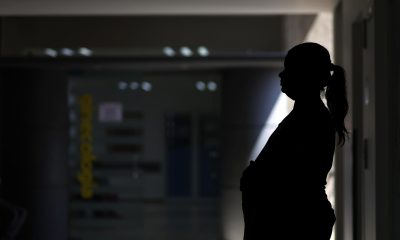 Fotografía de archivo que muestra a una mujer embarazada. EFE/ Francisco Guasco