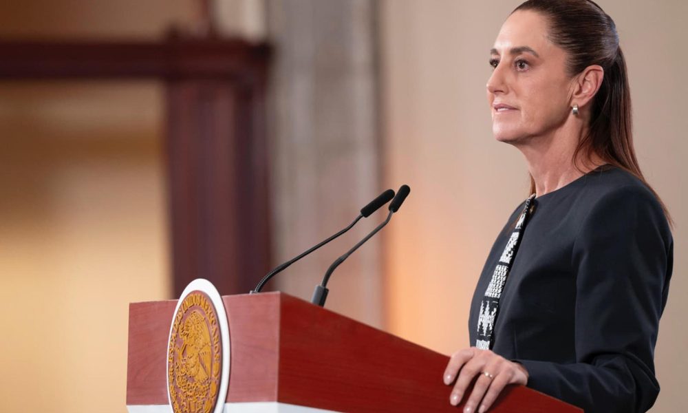 Fotografía cedida este miércoles por la presidencia de México, de su mandataria Claudia Sheinbaum durante una conferencia de prensa en Palacio Nacional de Ciudad de México (México). EFE/Presidencia de México/SOLO USO EDITORIAL/NO VENTAS/SOLO DISPONIBLE PARA ILUSTRAR LA NOTICIA QUE ACOMPAÑA (CRÉDITO OBLIGATORIO)