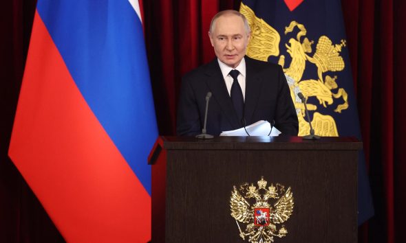 El presidente ruso, Vladimir Putin, habla durante una reunión anual ampliada del Consejo del Ministerio del Interior de Rusia en Moscú, Rusia, el 4 de marzo de 2026. (Rusia, Moscú) EFE/EPA/SERGEY FADEICHEV /SPUTNIK/KREMLIN POOL MANDATORY CREDIT